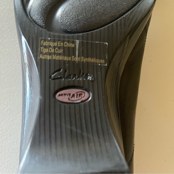 Clark’s everyday black stretch across strap black size 9 Wide GUC - Picture 12 of 12